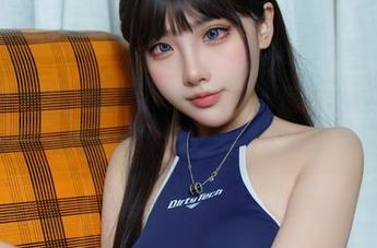我真的是被Cat Demon喵崽的尼尔机械纪元2B白花嫁写真吸引了，壁纸都快换不过来了！